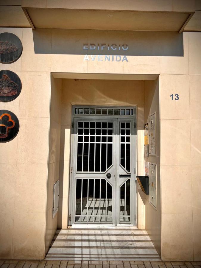 Homely Malaga Av Rosaleda Centro Historico エクステリア 写真