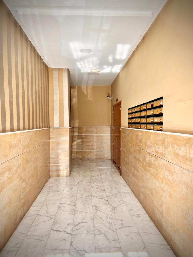 Homely Malaga Av Rosaleda Centro Historico エクステリア 写真